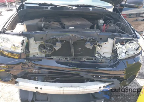 2012 Toyota Tundra Grade 5.7L V8 из США, поврежденный, VIN 5TFRY5F1XCX132420